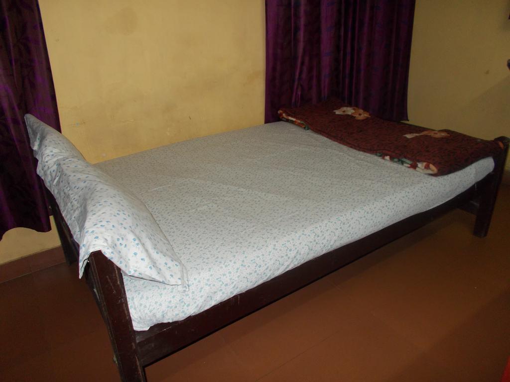Guruvayur Bunglow Hotel Exterior foto